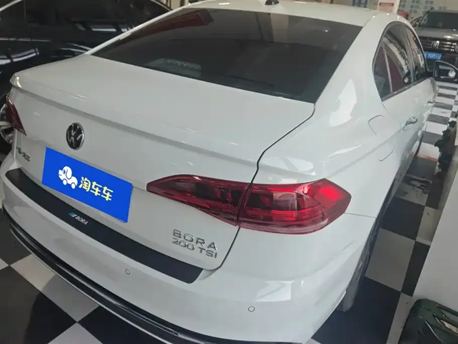 Volkswagen Bora 2023 из CN, фото 2