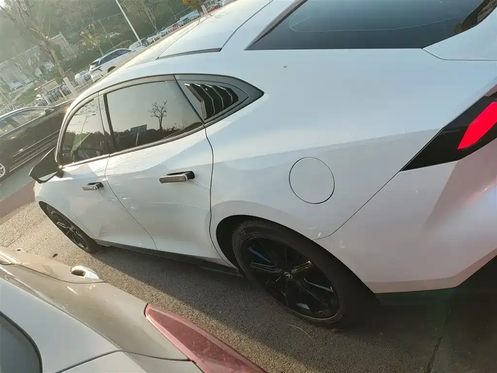 Changan UNI-V 2024 из CN, фото 5