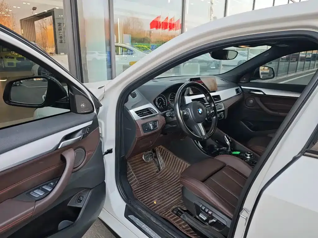 BMW X2 2022 из CN, фото 4