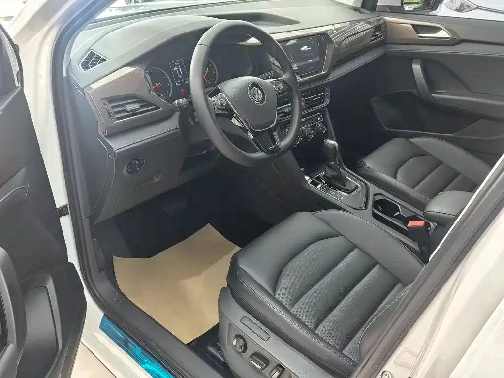Volkswagen Tharu 2021 из CN, фото 7