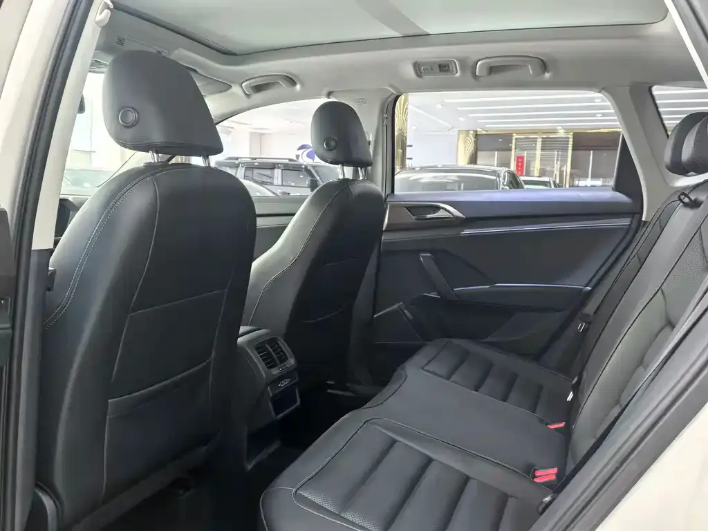 Volkswagen Tharu 2021 из CN, фото 4