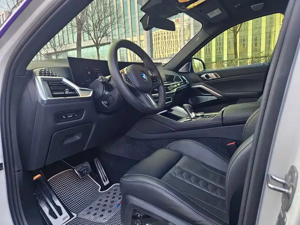 BMW X6 M 2024 из CN, фото 8