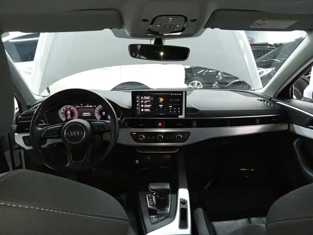 Audi A4L 2023 из CN, фото 6