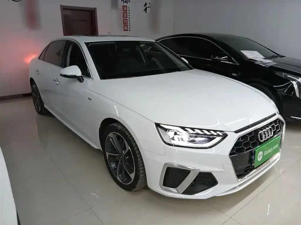 Audi A4L 2023 из CN, фото 3