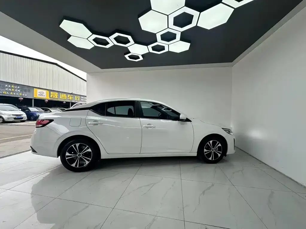 Nissan Sylphy 2023 из CN, фото 6
