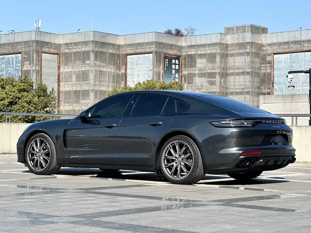 Porsche Panamera 2023 из CN, фото 8