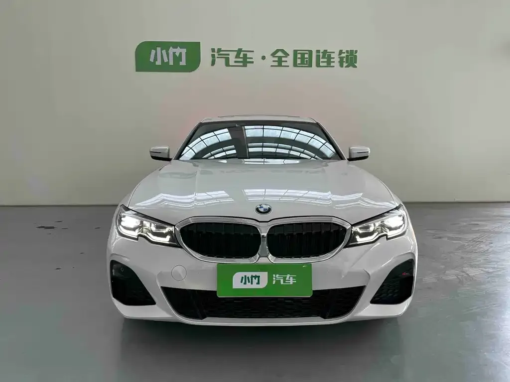 BMW 3 Series 2021 из CN, фото 3
