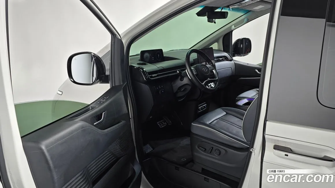 Hyundai Staria 2023 из KR, фото 10