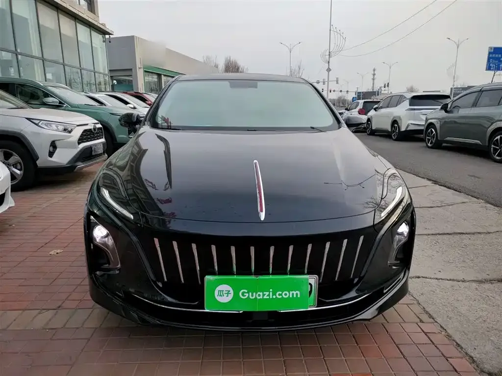 Hongqi E-QM5 2023 из CN, фото 2