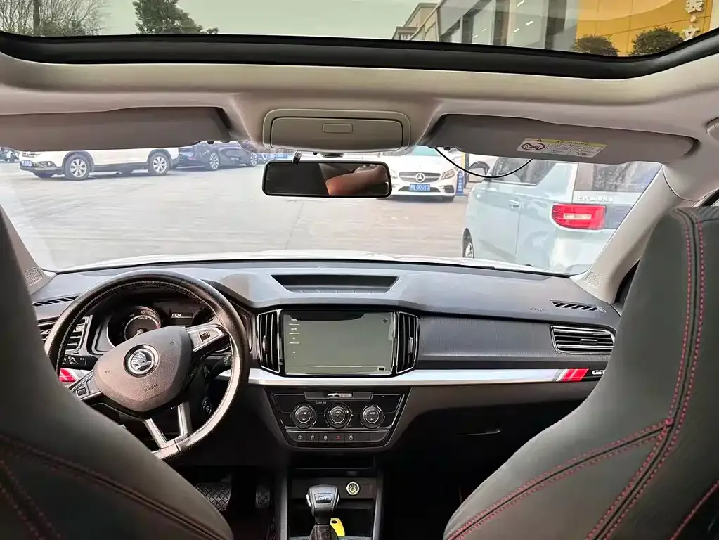 Skoda Kamiq 2022 из CN, фото 2