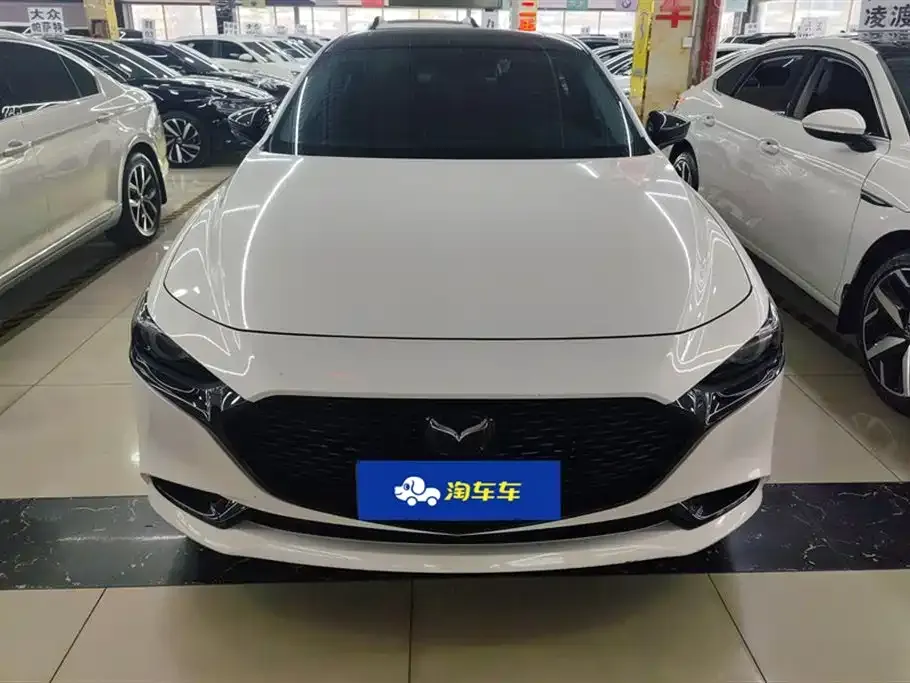 Mazda 3 Axela 2024 из CN, фото 4