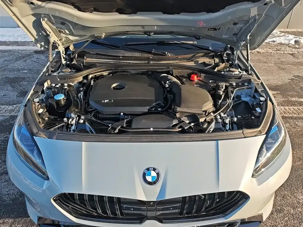 BMW 2 Series 2025 из CN, фото 3