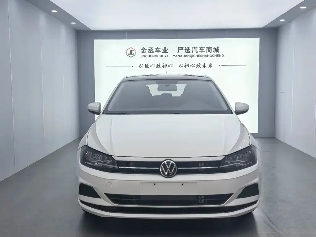 Volkswagen Polo 2021 из CN, фото 4