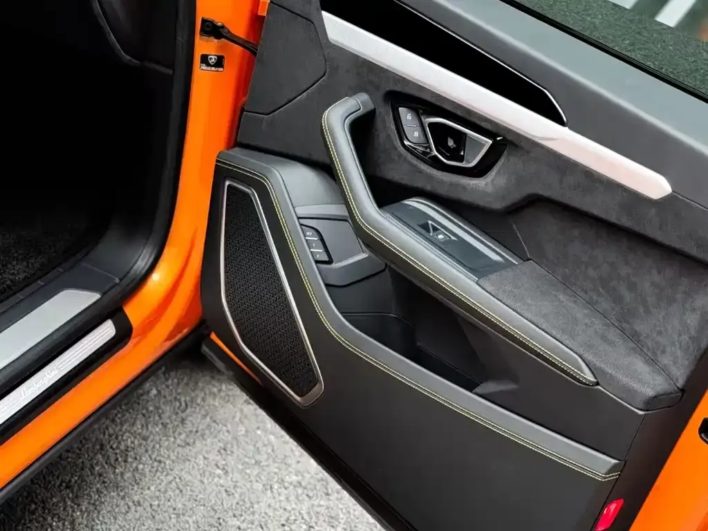 Lamborghini Urus 2021 из CN, фото 7
