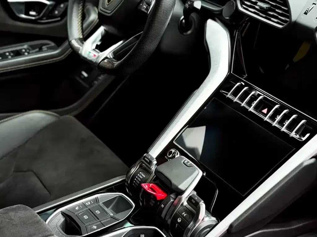 Lamborghini Urus 2021 из CN, фото 9