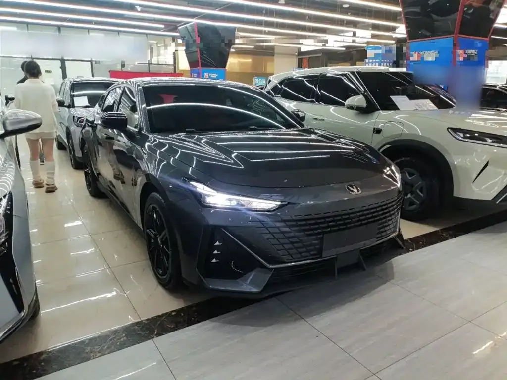 Changan UNI-V iDD 2023 из CN, фото 3