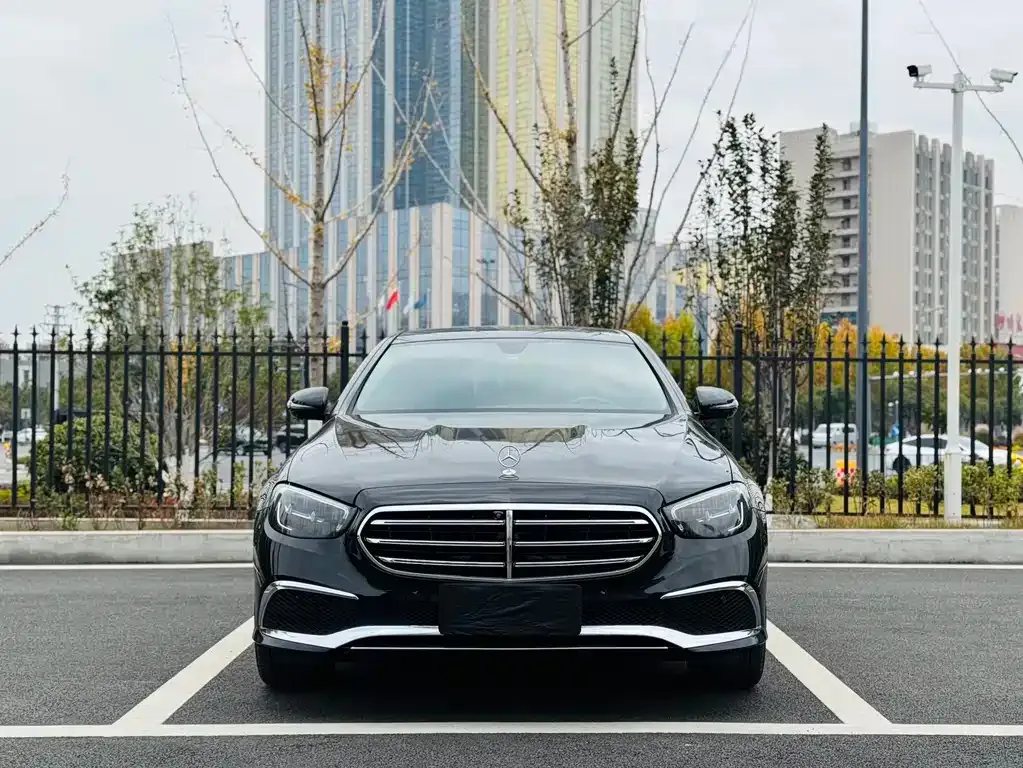 Mercedes-Benz E-Class 2021 из CN, фото 2