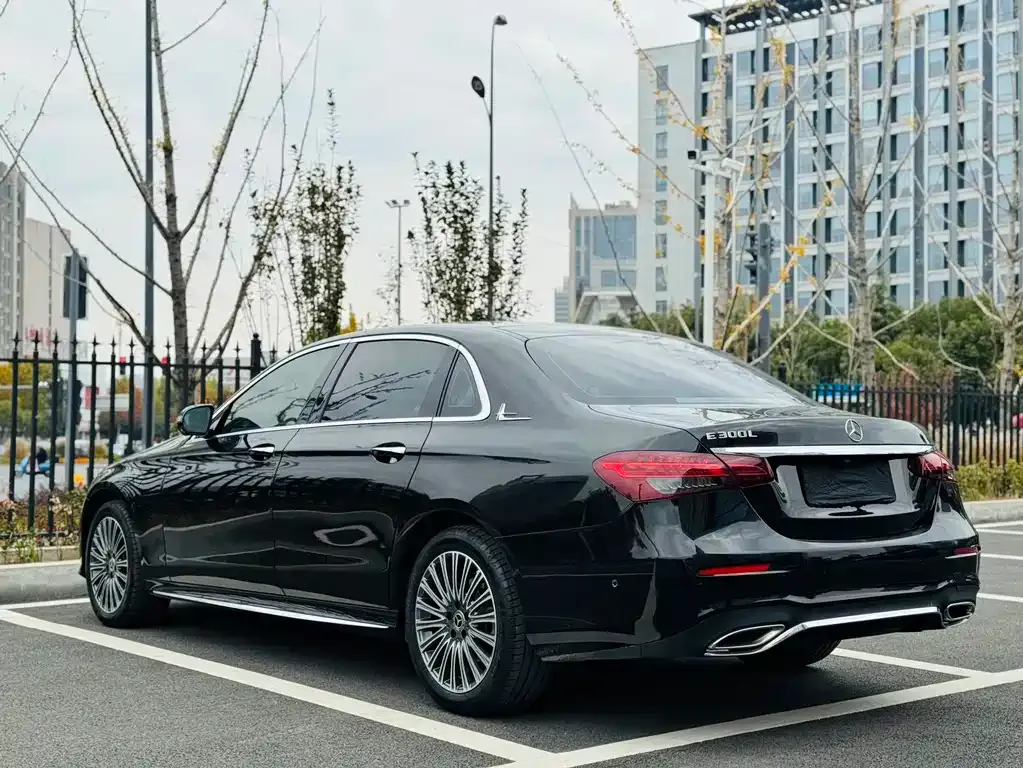Mercedes-Benz E-Class 2021 из CN, фото 9