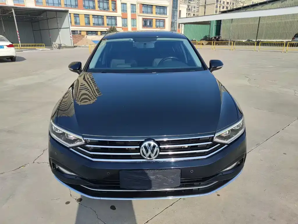 Volkswagen Magotan 2022 из CN, фото 2