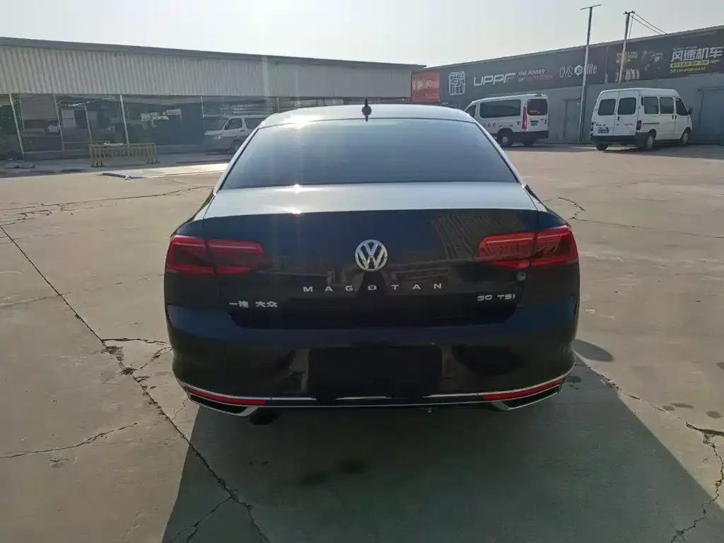 Volkswagen Magotan 2022 из CN, фото 9