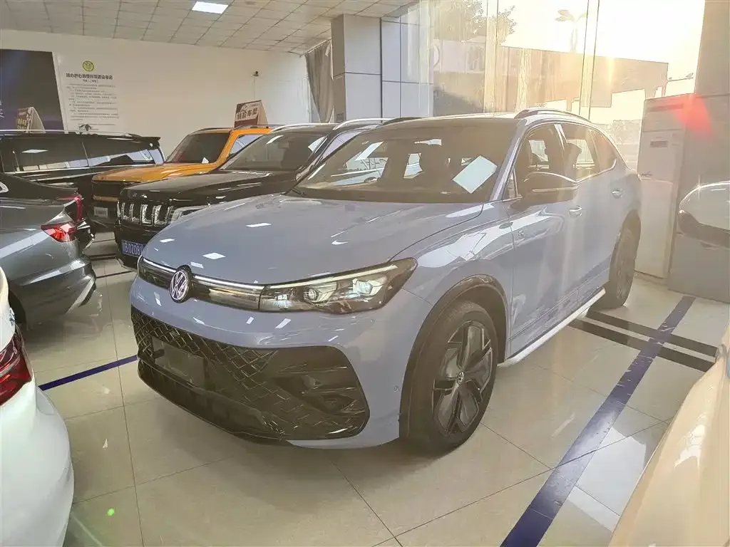 Volkswagen Tiguan L 2024 из CN, фото 1