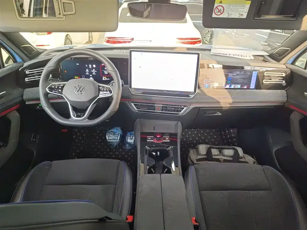 Volkswagen Tiguan L 2024 из CN, фото 10