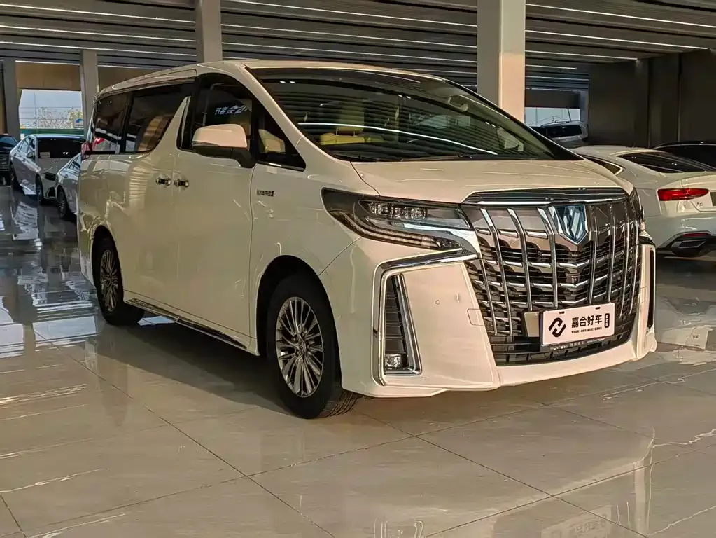 Toyota Alphard 2021 из CN, фото 4