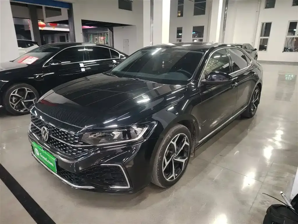 Volkswagen Passat 2023 из CN, фото 3