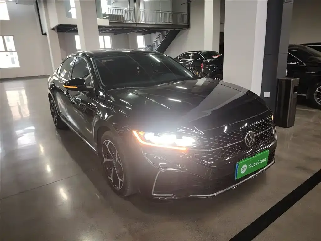 Volkswagen Passat 2023 из CN, фото 6