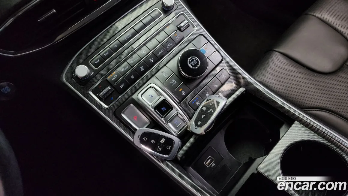 Hyundai Santafe 2021 из KR, фото 9