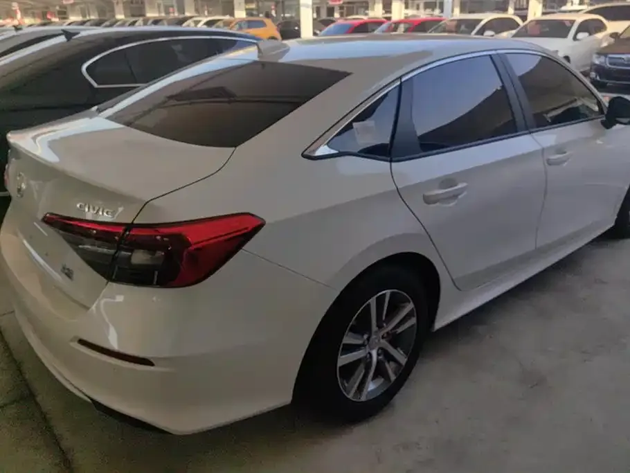 Honda Civic 2024 из CN, фото 3