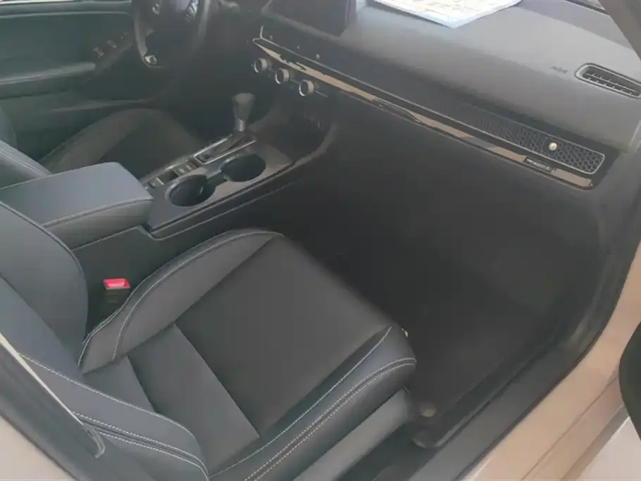 Honda Civic 2024 из CN, фото 8