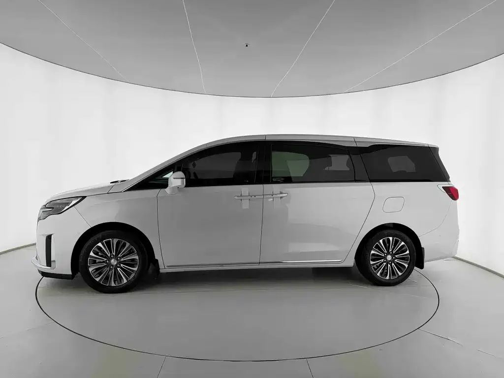 Buick GL8 2023 из CN, фото 8