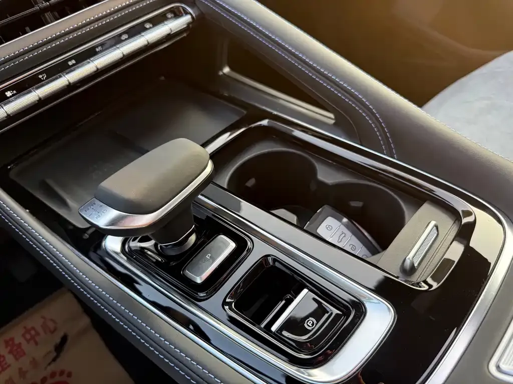 Geely Xingrui 2025 из CN, фото 7