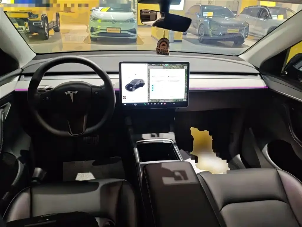 Tesla Model Y 2024 из CN, фото 2