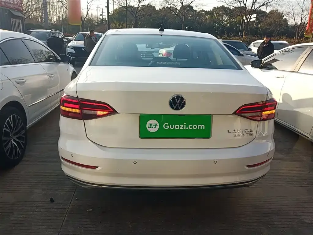 Volkswagen Lavida 2021 из CN, фото 6