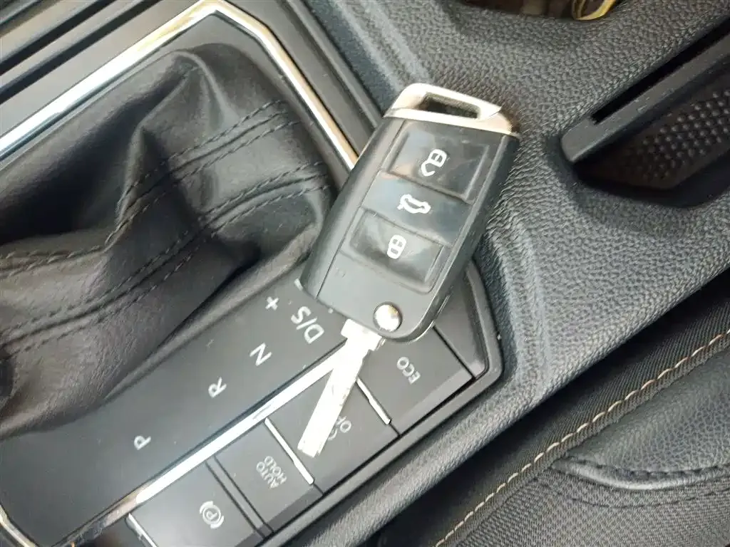 Volkswagen Lavida 2021 из CN, фото 9