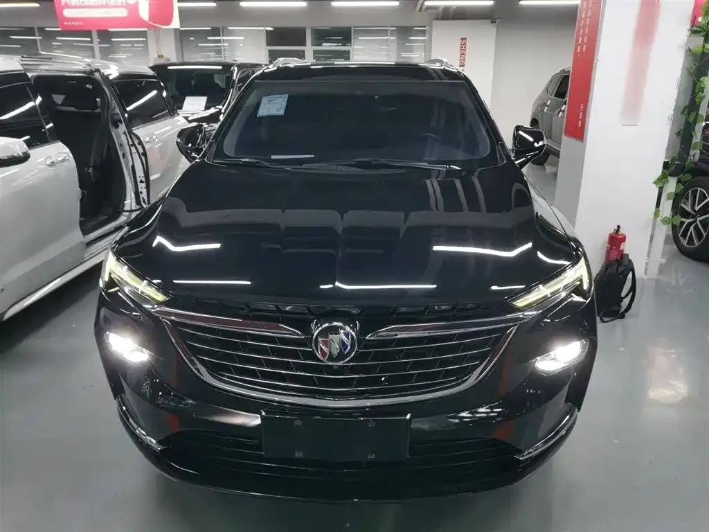 Buick Enclave 2022 из CN, фото 2