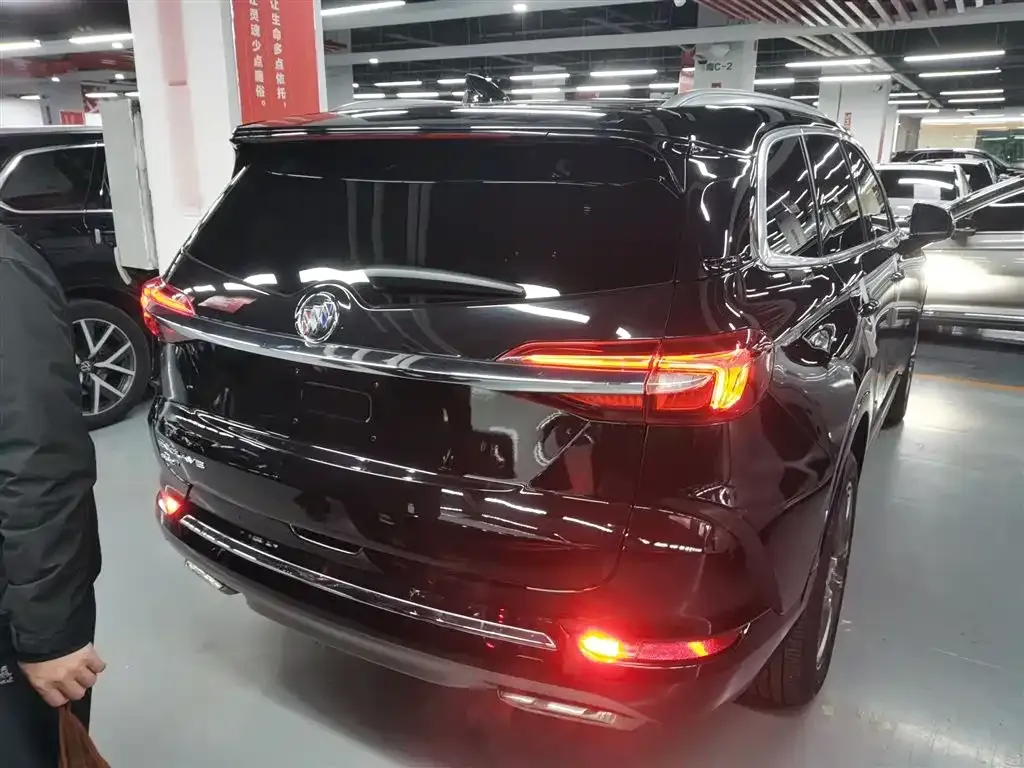 Buick Enclave 2022 из CN, фото 8