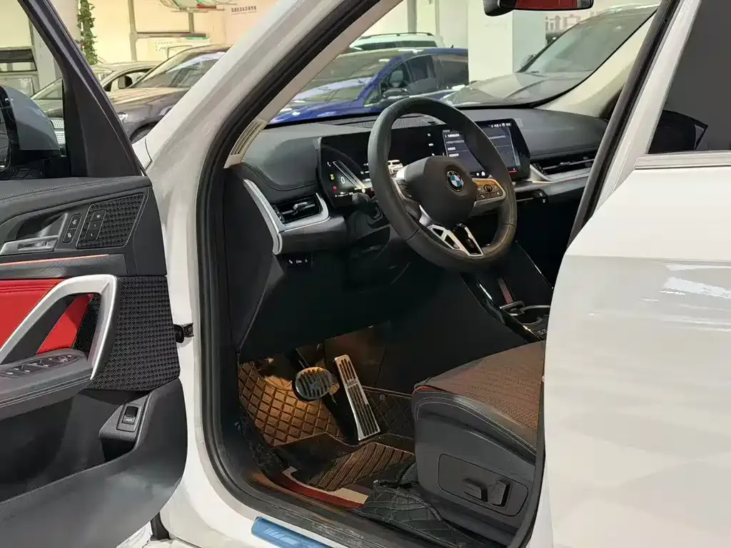 BMW X1 2024 из CN, фото 8