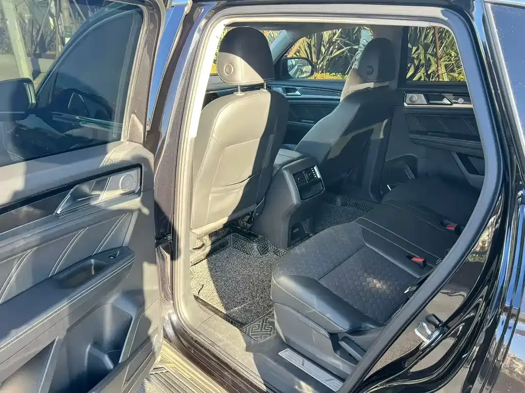 Volkswagen Teramont 2021 из CN, фото 8