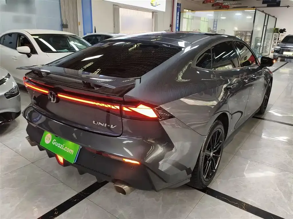 Changan UNI-V 2024 из CN, фото 9