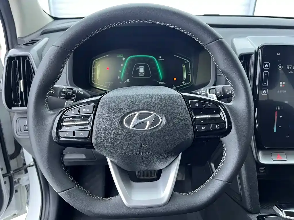Hyundai ix35 — фото 10