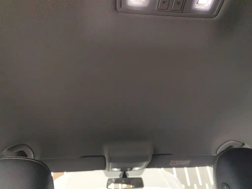 Volkswagen Tiguan L 2022 из CN, фото 8