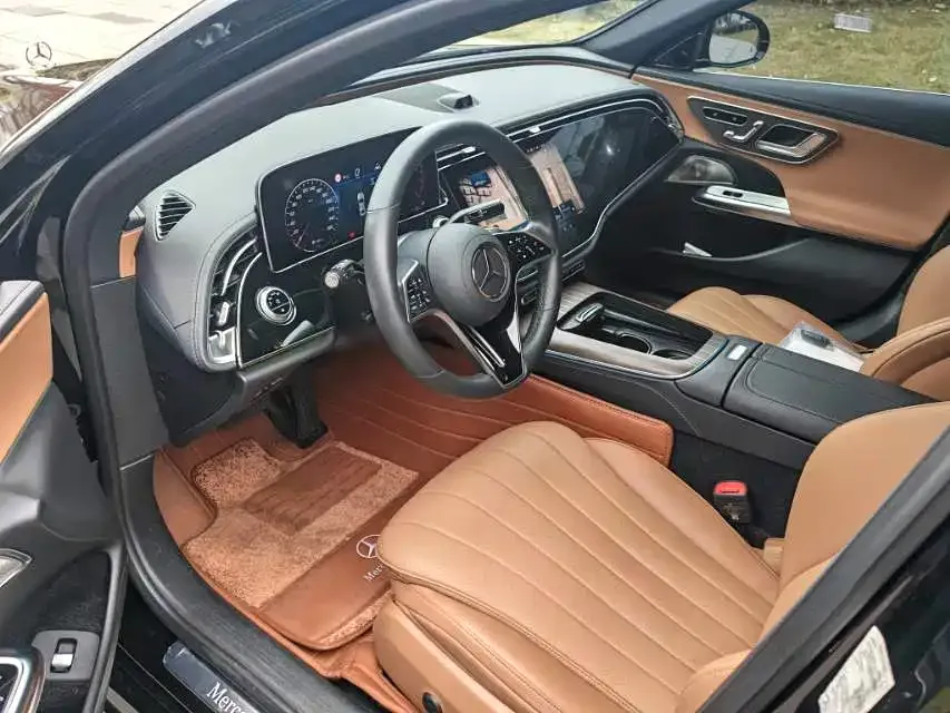 Mercedes-Benz E-Class 2023 из CN, фото 9