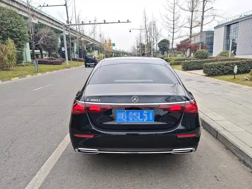 Mercedes-Benz E-Class 2023 из CN, фото 5