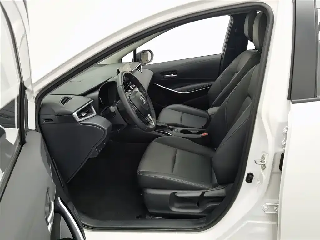 Toyota Corolla 2025 из CN, фото 2