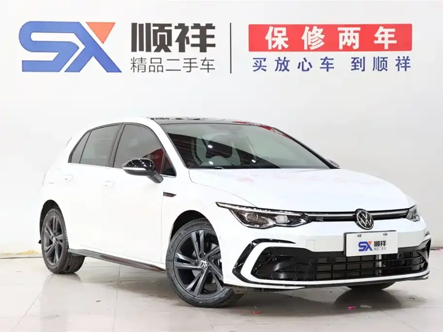 Volkswagen Golf 2023 из CN, фото 3