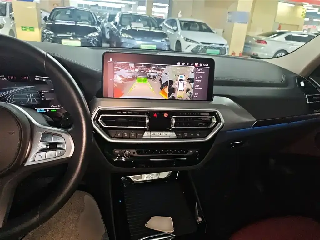 BMW iX3 2024 из CN, фото 5