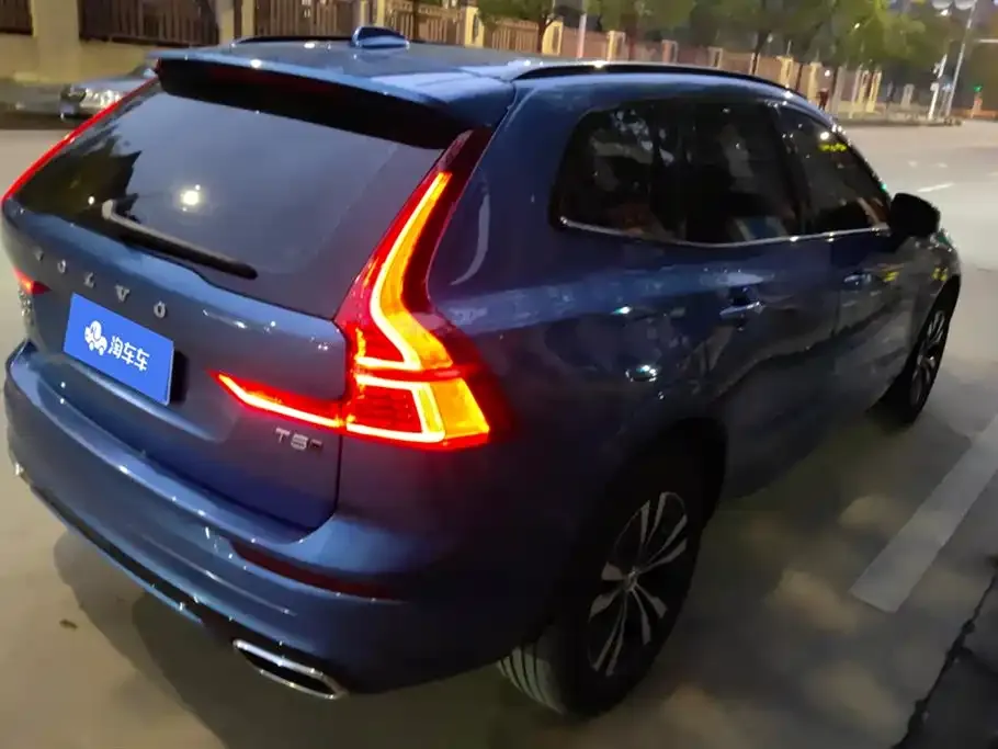 Volvo XC60 2021 из CN, фото 5
